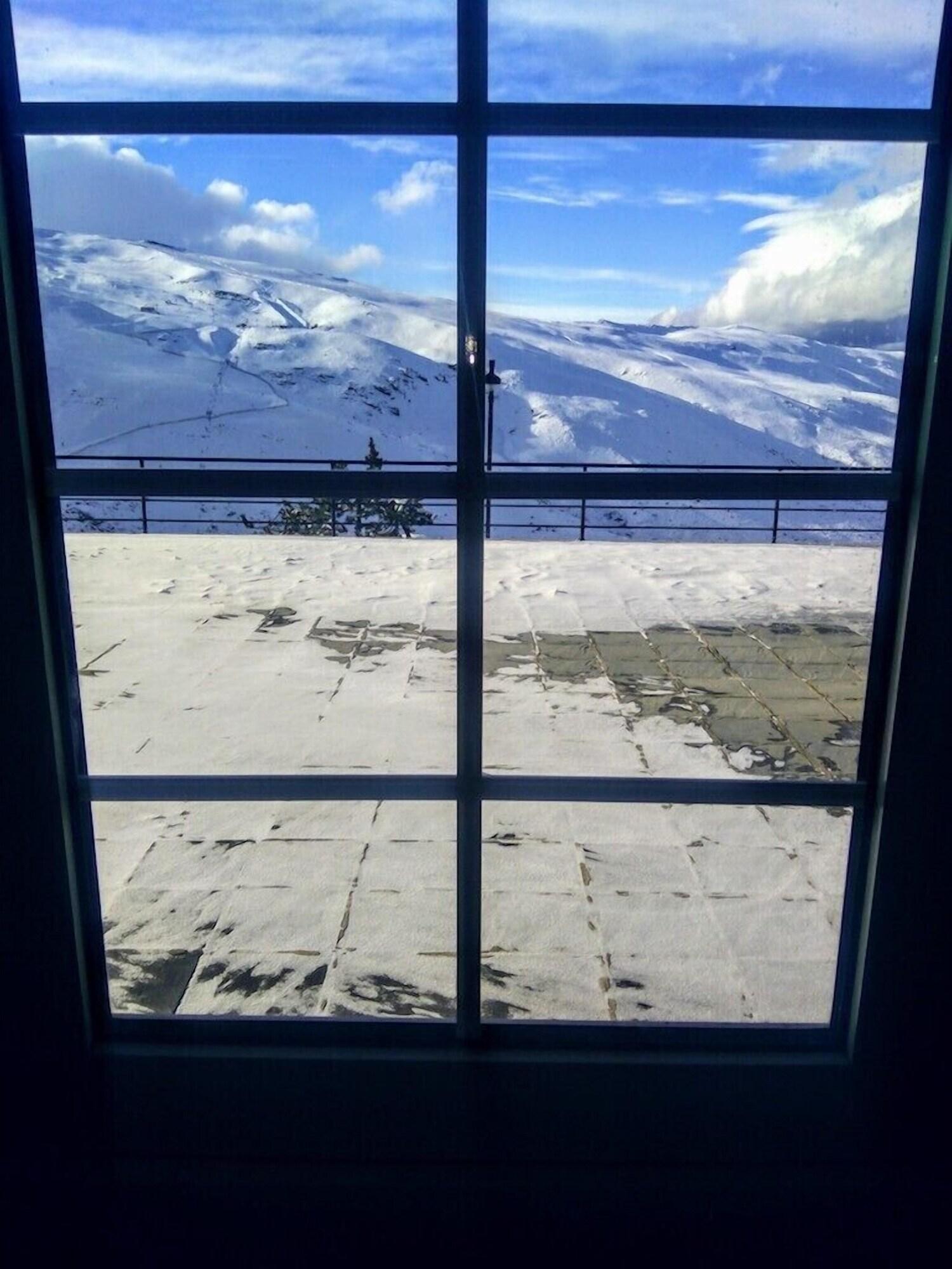 Hotel Montesol Arttyco Sierra Nevada Extérieur photo